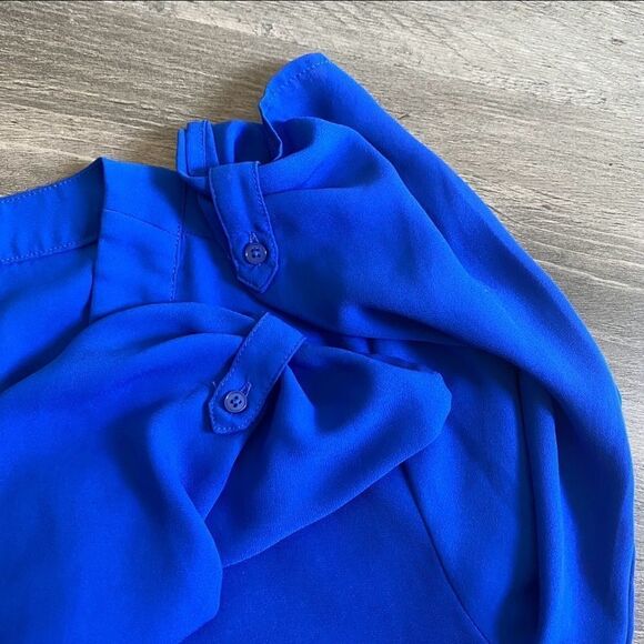 Express Cobalt Blue Blouse Flowy Chiffon Light XS Top Bright - Picture 4 of 13